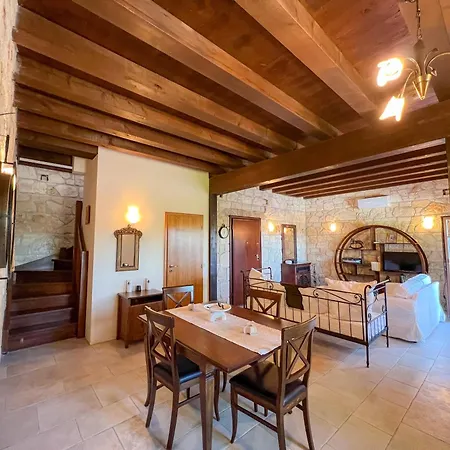 With Private Pool And Sea View Ваканционна къща *