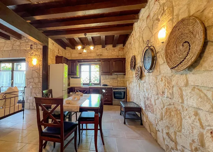 With Private Pool And Sea View Hébergement de vacances